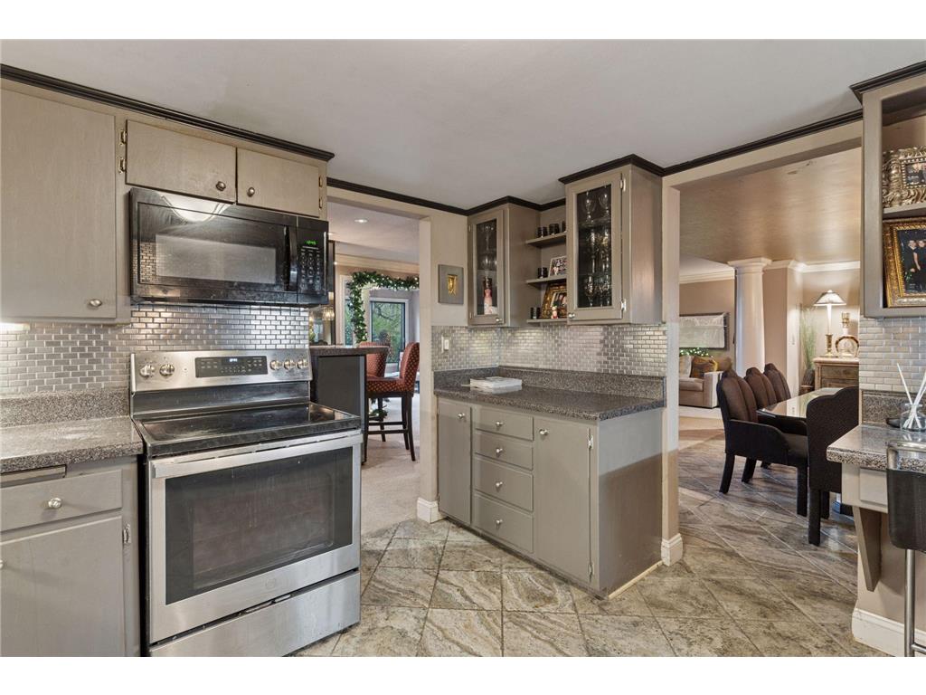 3076 Lexington Avenue N #A6 Roseville MN 55113 6815360 image11