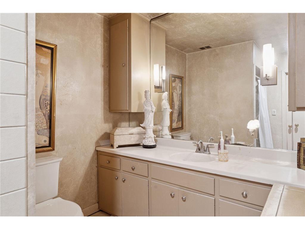 3076 Lexington Avenue N #A6 Roseville MN 55113 6815360 image35