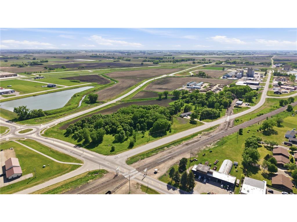 3077 Us-12 Willmar MN 56201 7082539 image10
