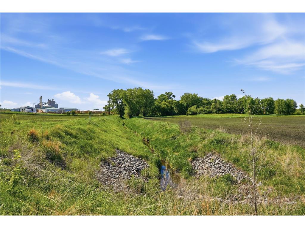 3077 Us-12 Willmar MN 56201 7082539 image18