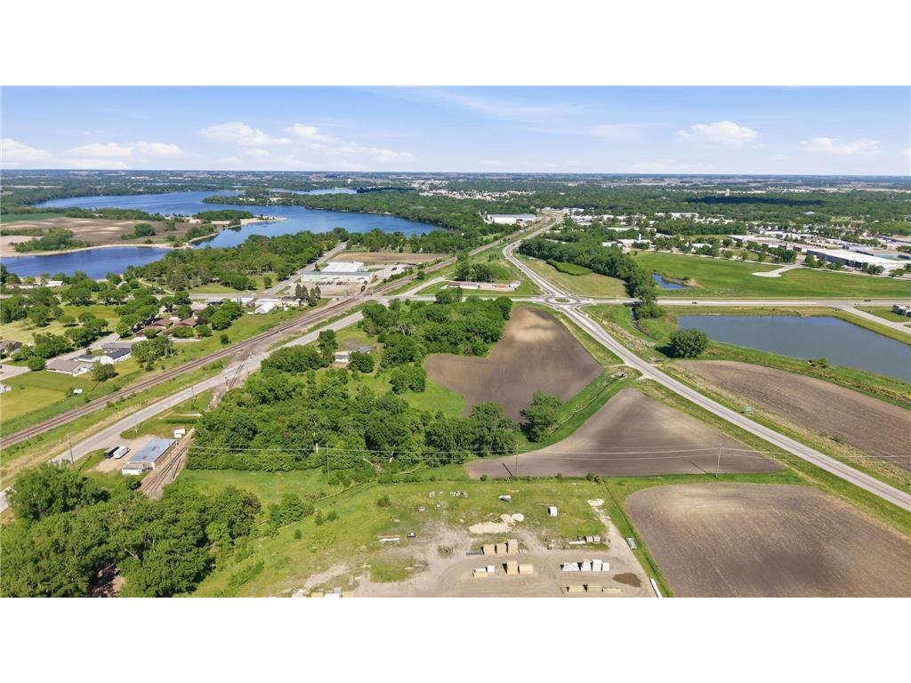 3077 Us-12 Willmar MN 56201 7082539 image4