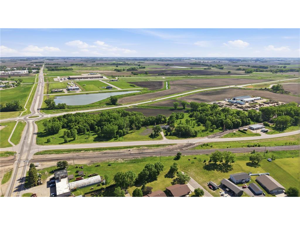 3077 Us-12 Willmar MN 56201 7082539 image9