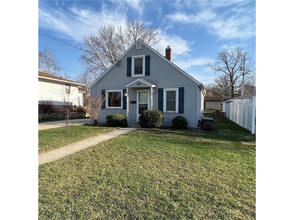 308 1st Street E, Stewartville, MN 55976 MLS 6358418 Edina Realty