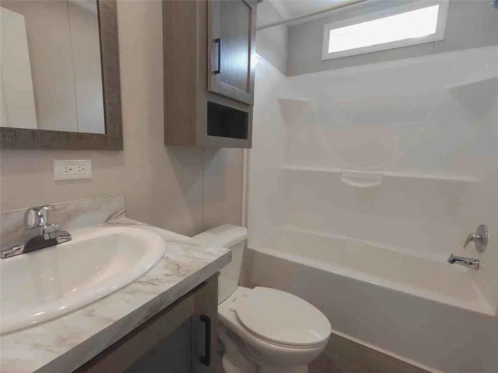 308 22nd Street NW Stewartville MN 55976 7083848 image20