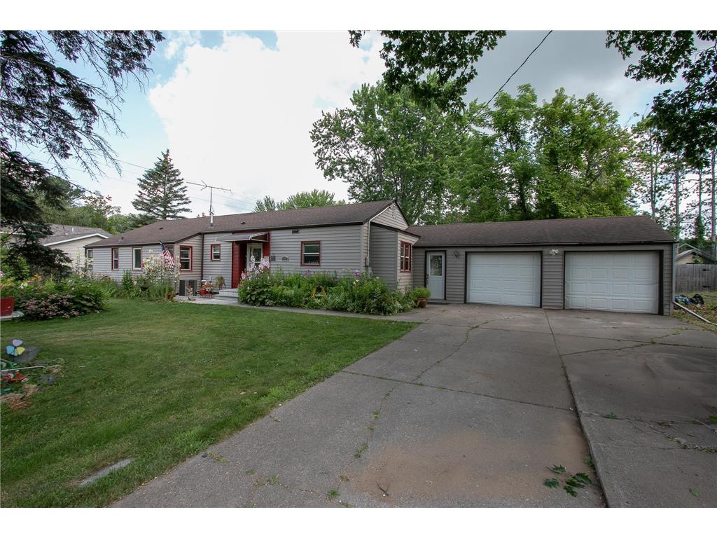 308 2nd Street SE Braham MN 55006 6563998 image1