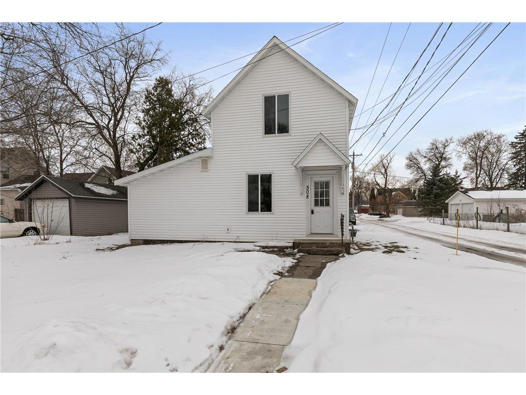 308 4th Avenue NE Little Falls MN 56345 7017933 image1