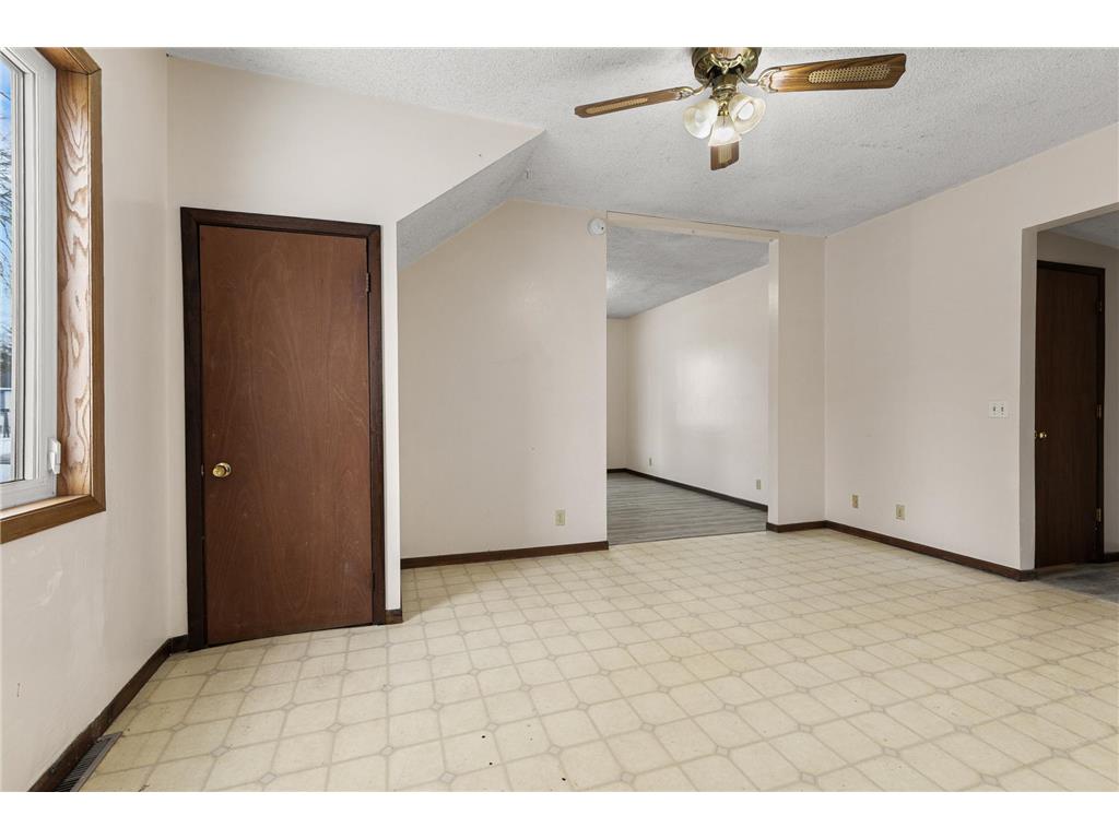 308 4th Avenue NE Little Falls MN 56345 7017933 image4