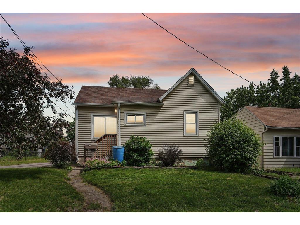 308 7th Street NW New Brighton MN 55112 6532384 image1