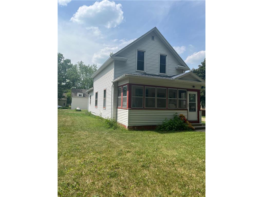 308 9th Street N Kerkhoven MN 56252 6391142 image1