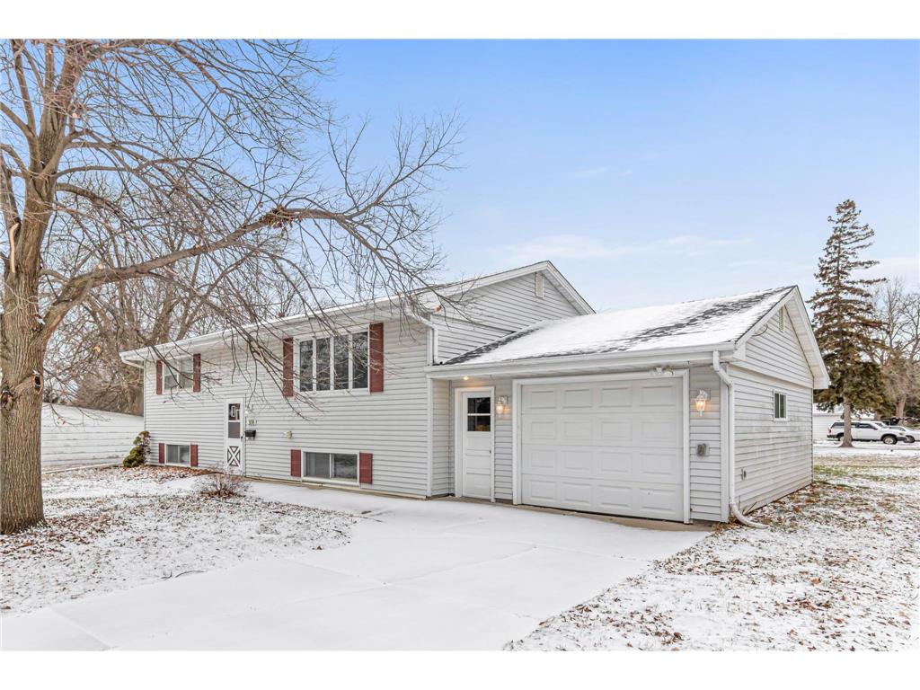 308 Central Avenue S New Prague MN 56071 6472843 image1