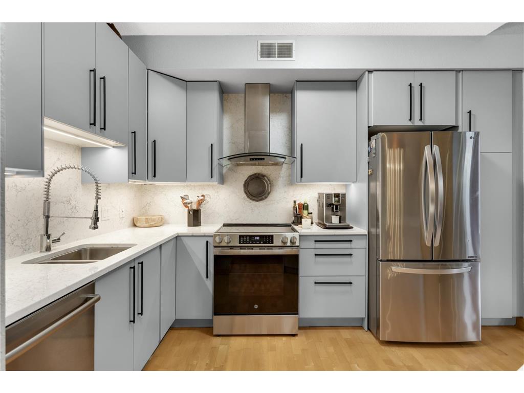 308 E 18th Street #303 Minneapolis MN 55404 7037296 image14