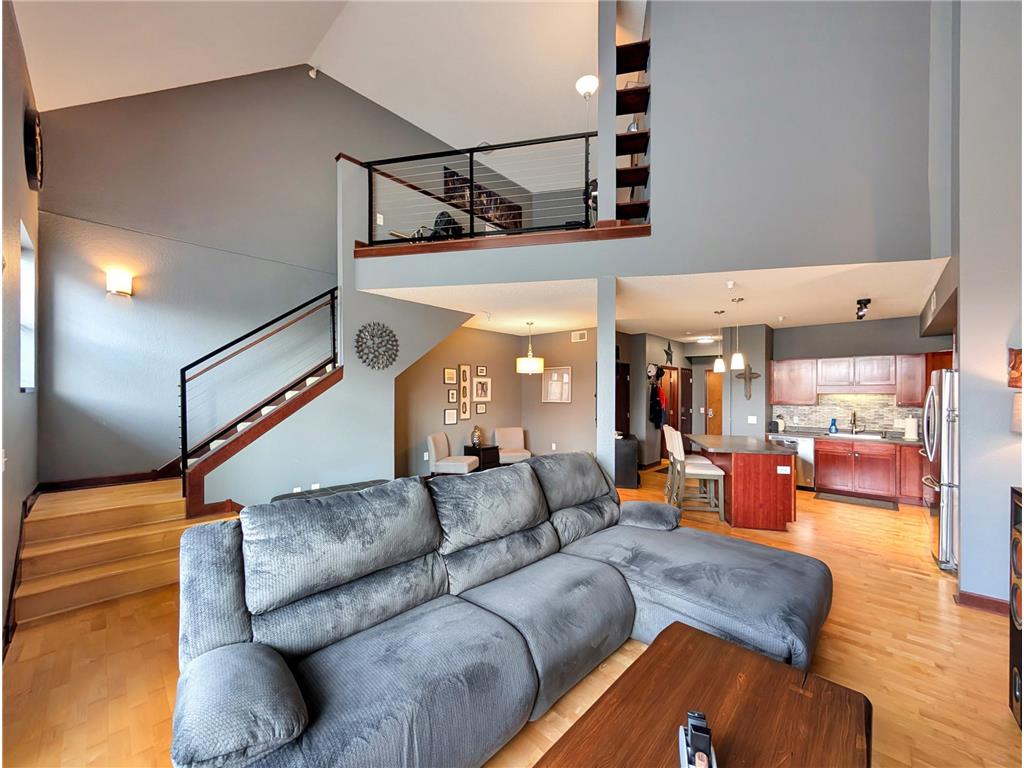 308 E 18th Street #305 Minneapolis MN 55404 7005712 image1