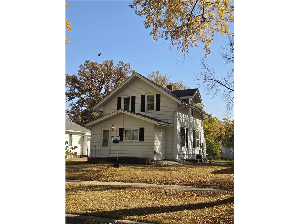 308 E 8th Street Morris MN 56267 6625450 image1