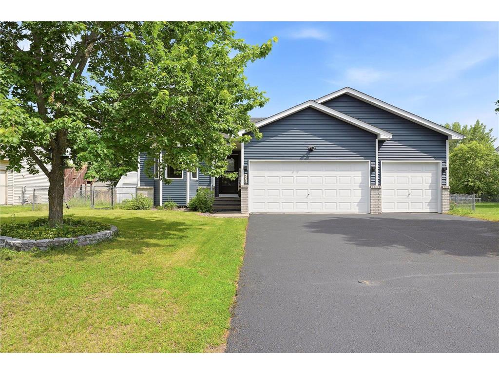 308 Elm Street SW Isanti MN 55040 7091599 image1