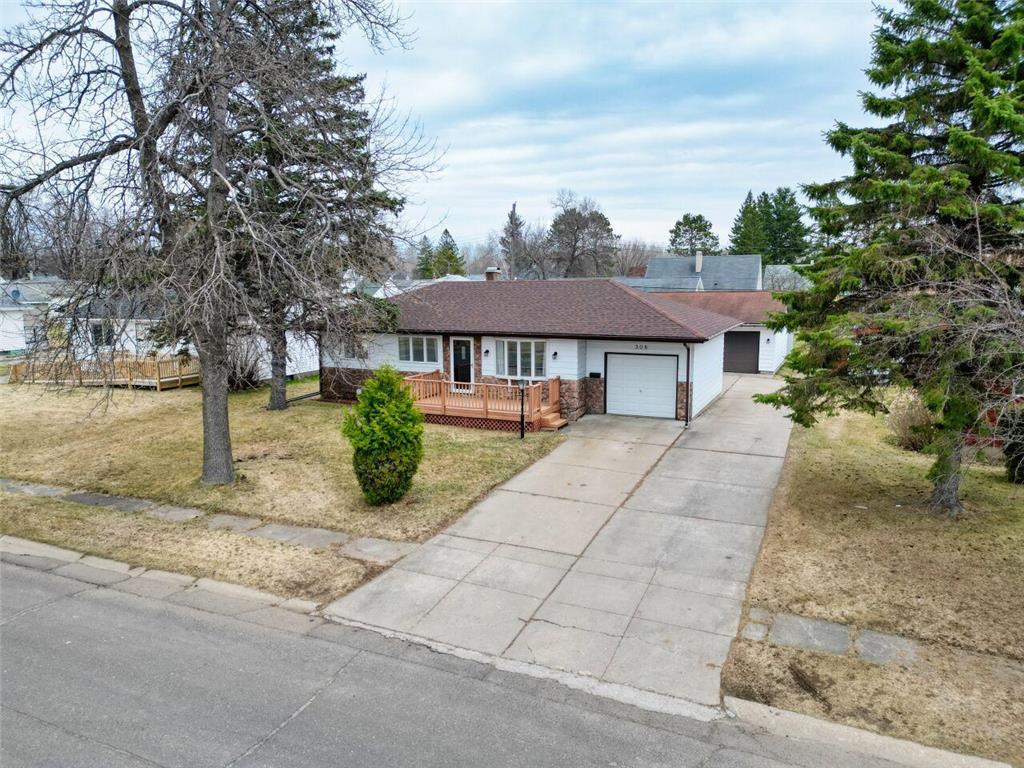 308 Hampshire Drive Hoyt Lakes MN 55750 7059487 image1