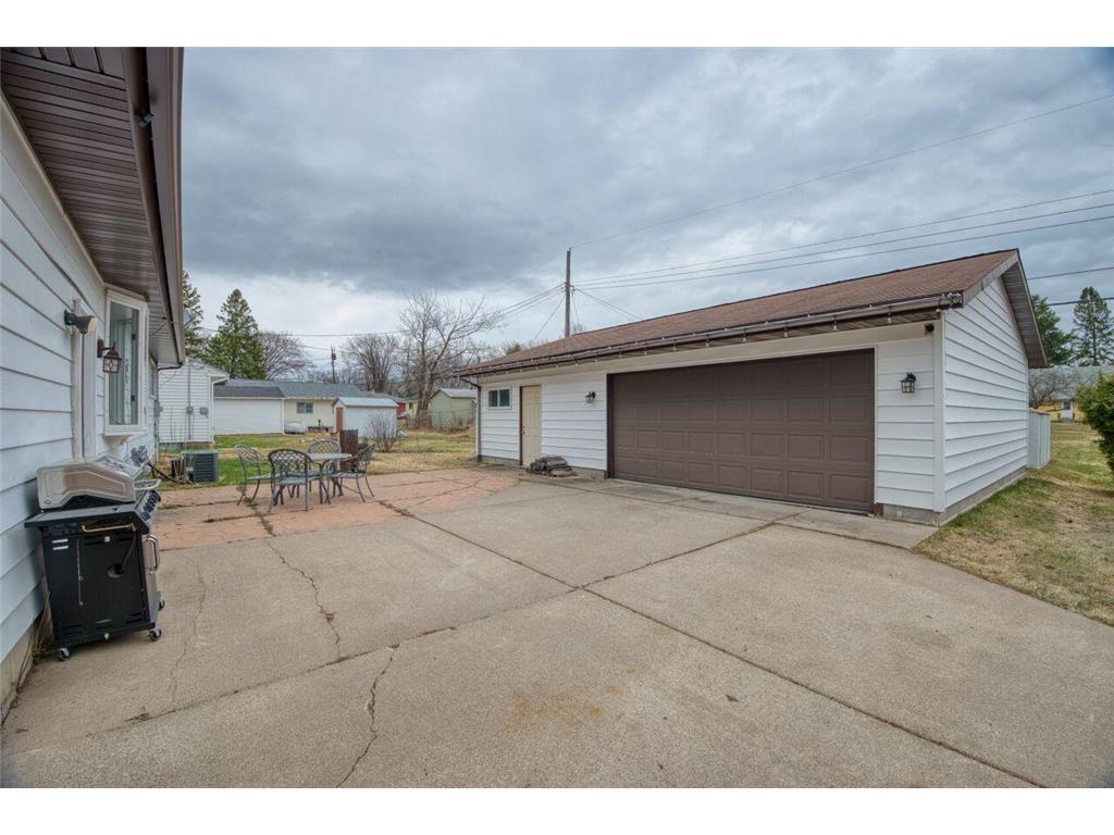 308 Hampshire Drive Hoyt Lakes MN 55750 7059487 image2