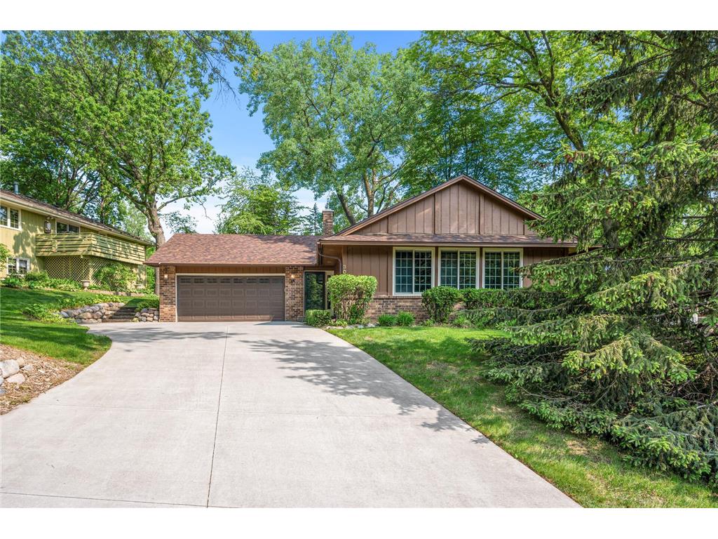 308 Hillcrest Lane Burnsville MN 55337 6357716 image1
