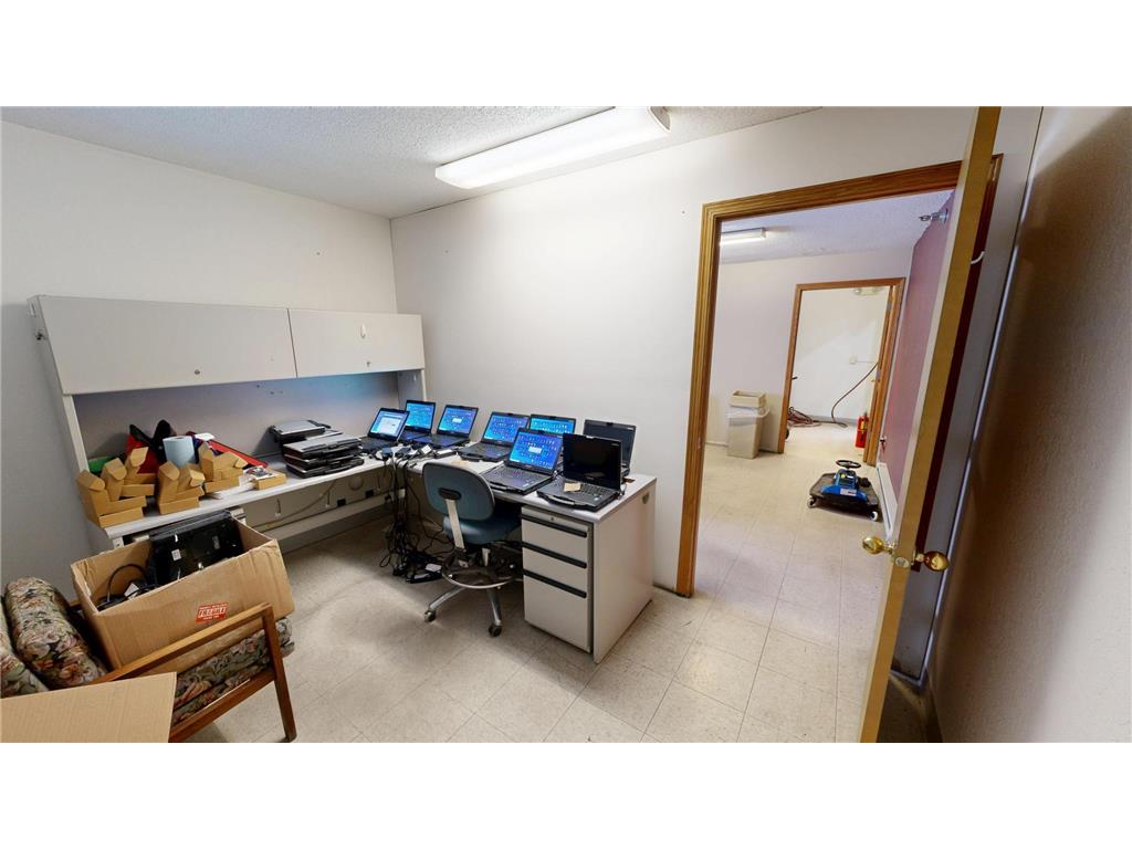 308 Industrial Drive Redwood Falls MN 56283 6679443 image20