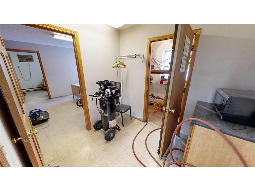 308 Industrial Drive Redwood Falls MN 56283 6679443 image21