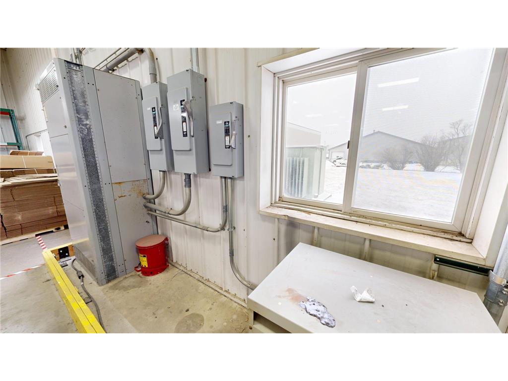 308 Industrial Drive Redwood Falls MN 56283 6679443 image29