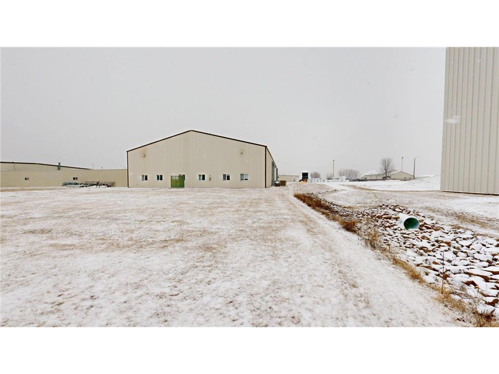 308 Industrial Drive Redwood Falls MN 56283 6679443 image38