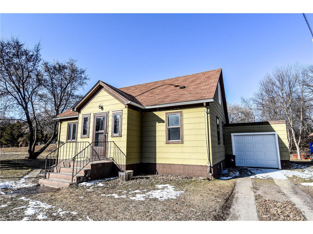 308 Main Avenue N Red Lake Falls MN 56750 6492221 image1