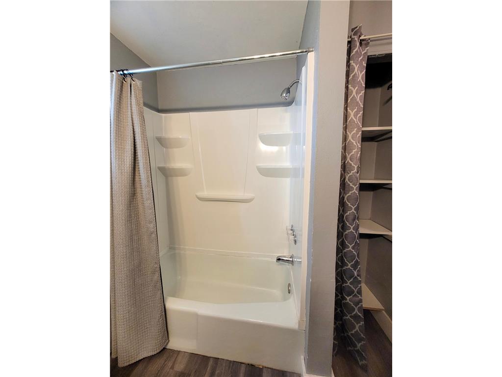 308 Main Street Alberta MN 56207 7004264 image11