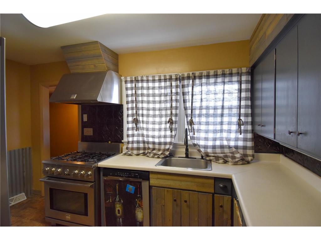 308 Maple Avenue S Thief River Falls MN 56701 7015759 image8