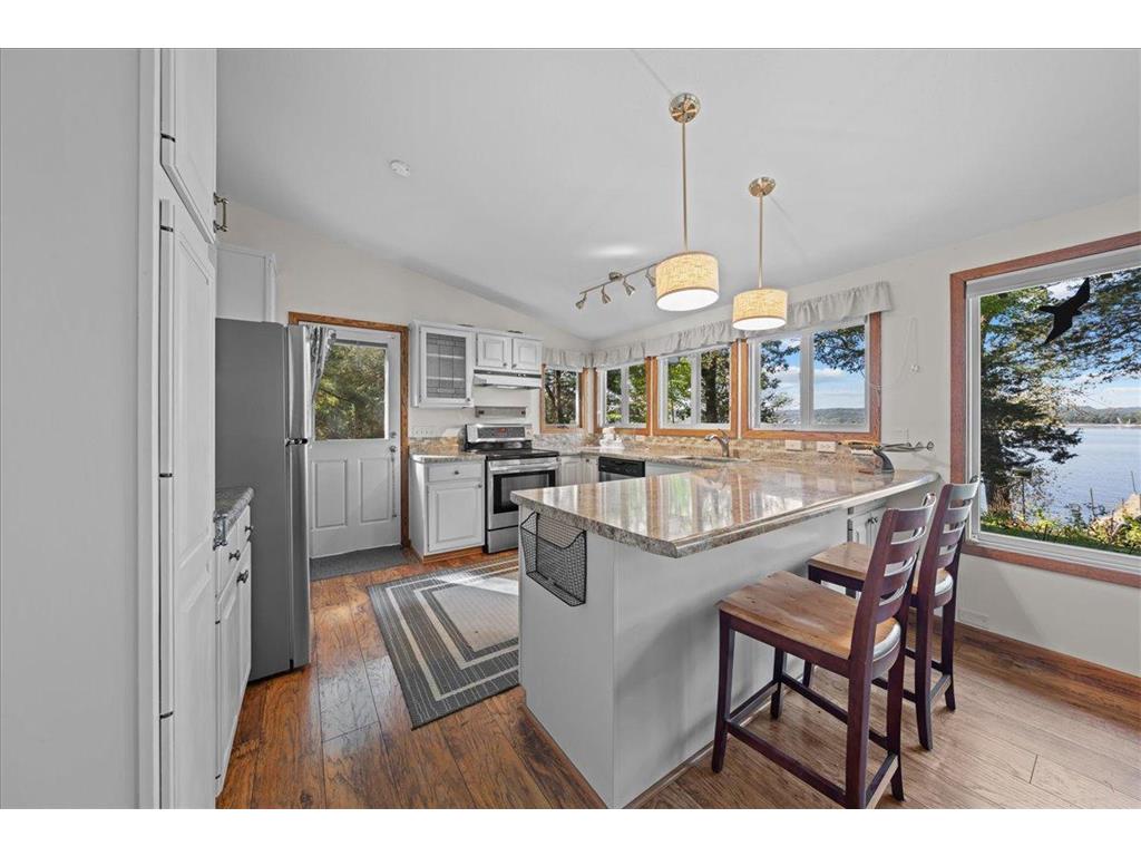 308 N Cove Road Hudson WI 54016 - St Croix River 6810571 image13