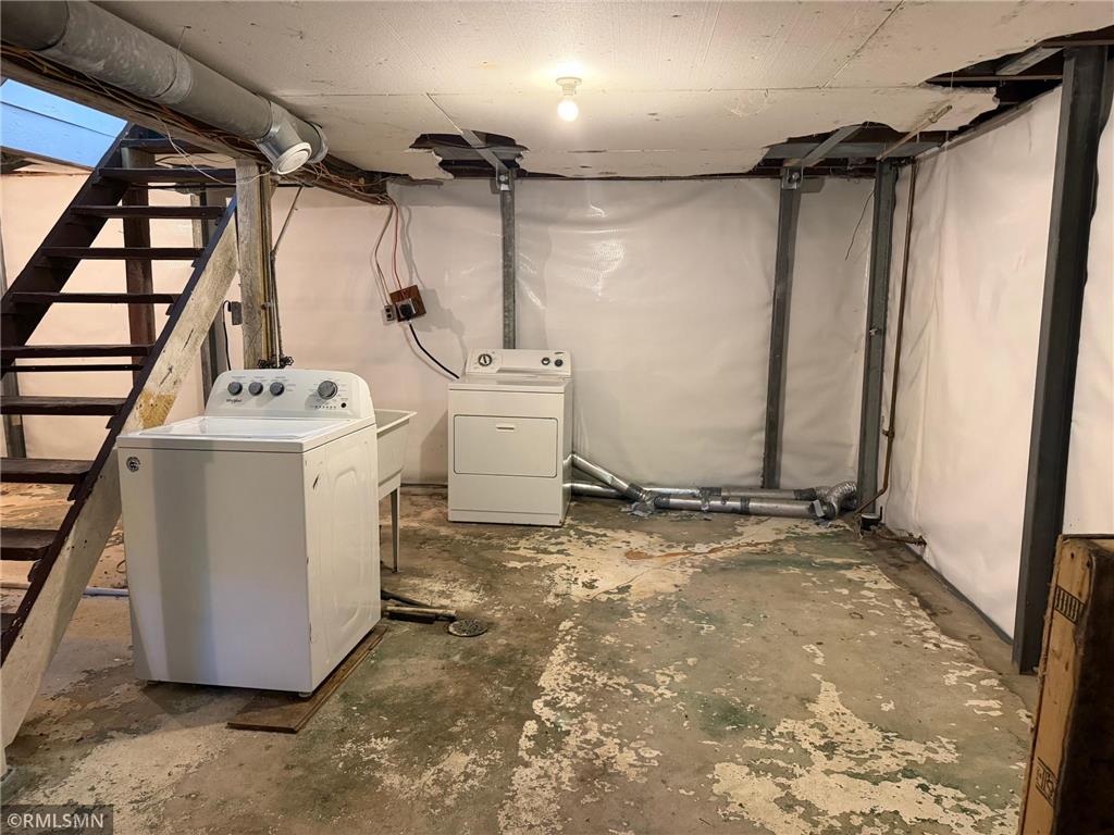 308 S 4th Street Luck WI 54853 7080765 image17