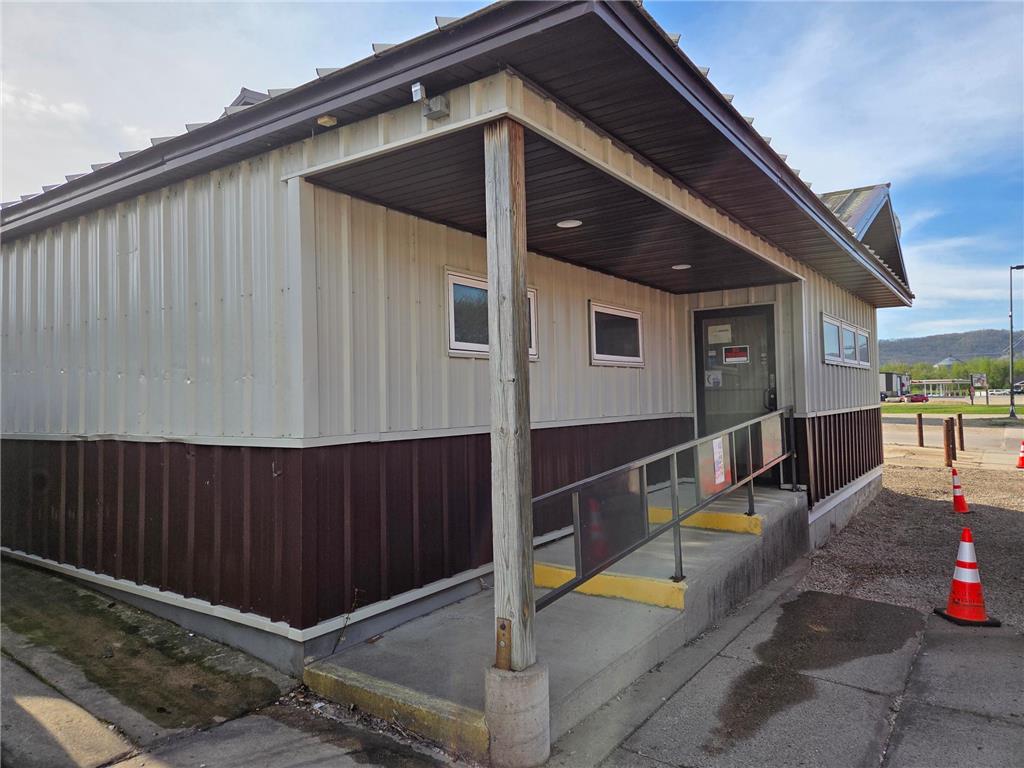 308 S Elm Street Rushford MN 55971 7061897 image1