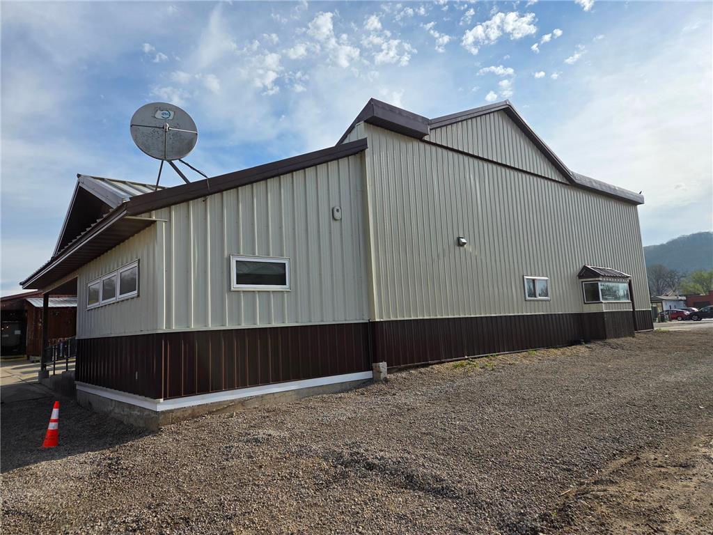 308 S Elm Street Rushford MN 55971 7061897 image2