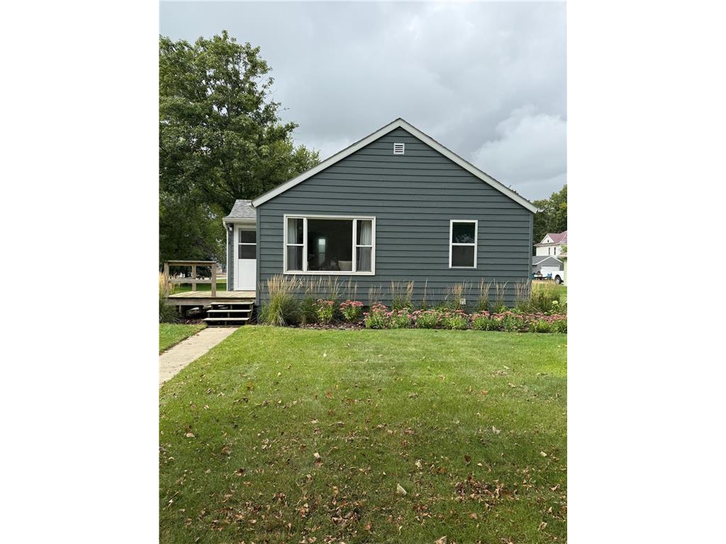 308 S Oak Street Hendricks MN 56136 6791294 image1