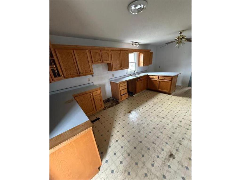 308 W 3rd Street Argyle MN 56713 7069901 image5