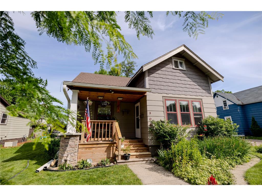 308 W 9th Street Morris MN 56267 7093994 image1