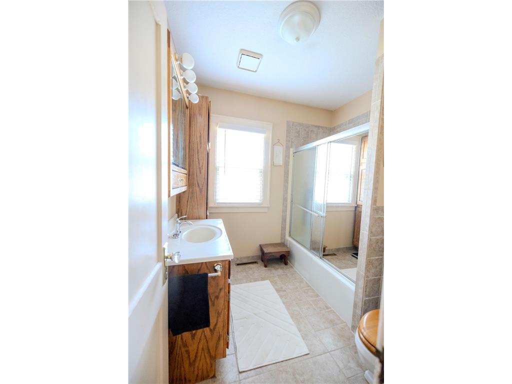 308 W 9th Street Morris MN 56267 7093994 image30