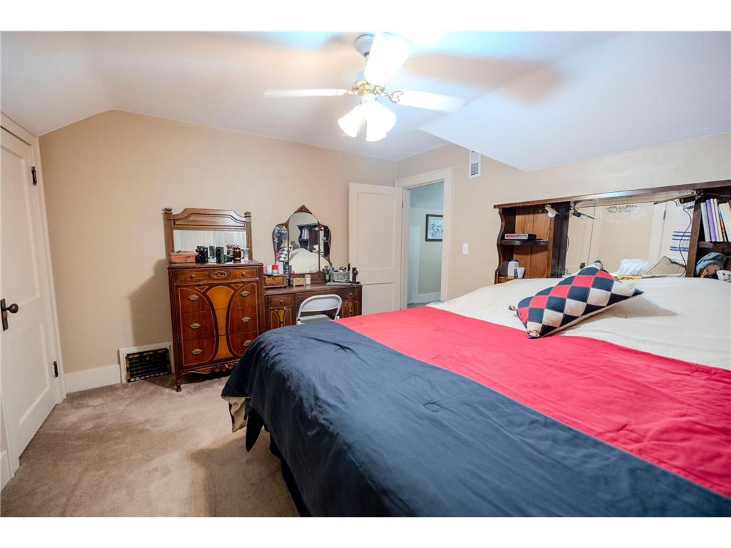 308 W 9th Street Morris MN 56267 7093994 image45