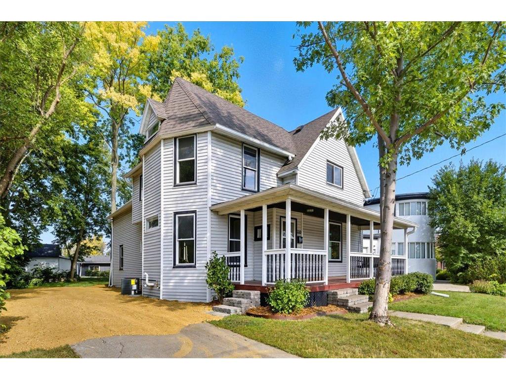 308 W Lyon Avenue Lake City MN 55041 6781623 image1