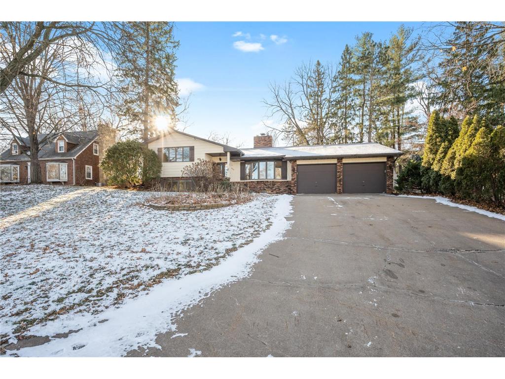 308 W Park Street River Falls WI 54022 6463048 image1