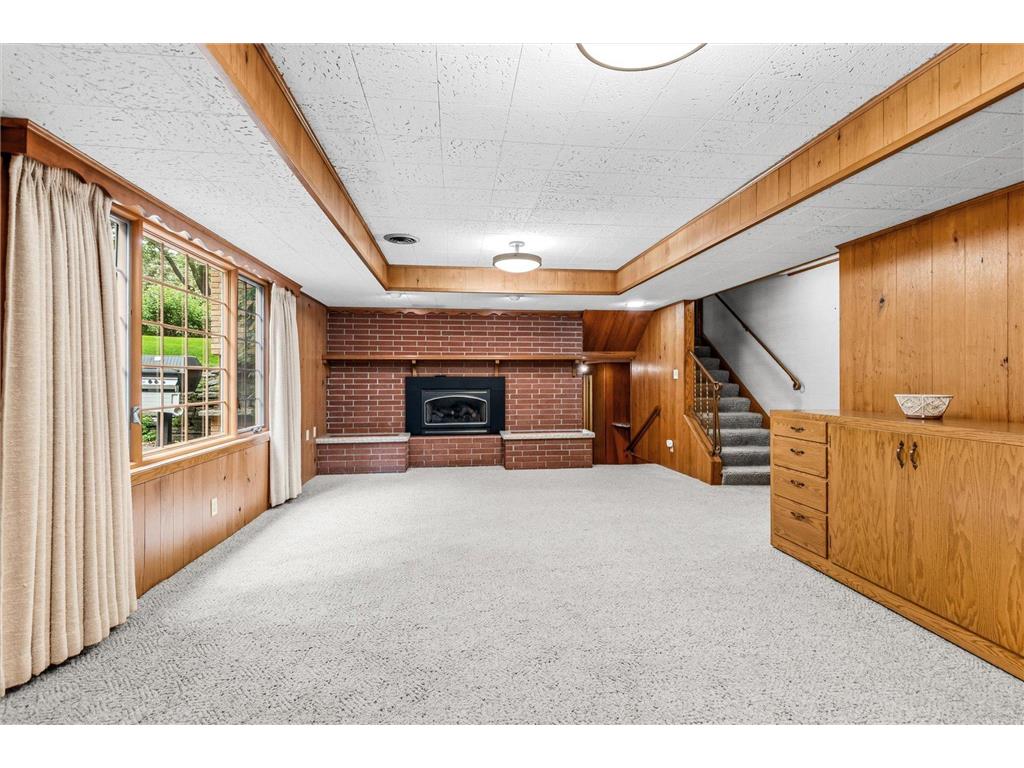 3081 Chatsworth Street N Roseville MN 55113 7027086 image20