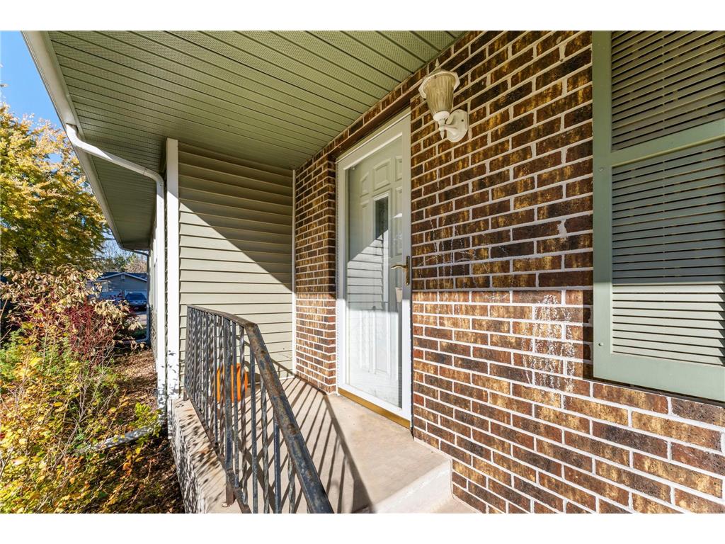 30825 Belair Drive Lindstrom MN 55045 6800618 image5