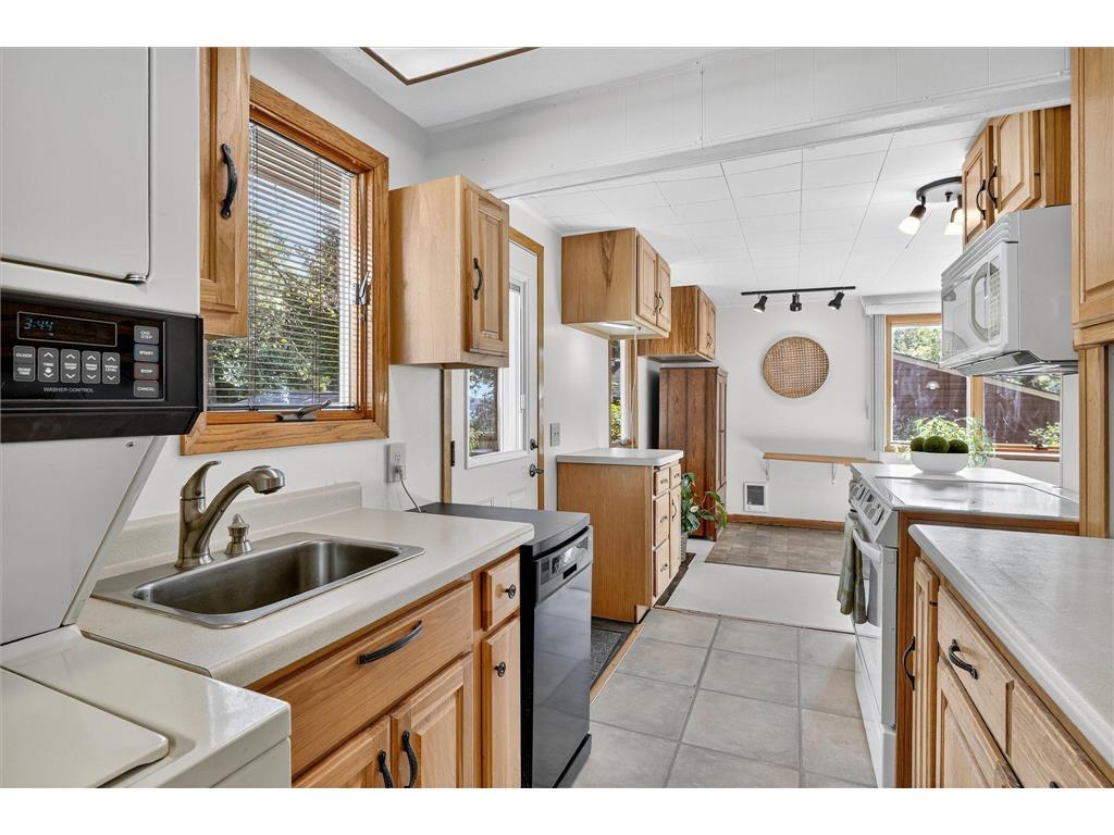 3083 Lake Shore Avenue Medina MN 55359 - Independence 7042547 image21