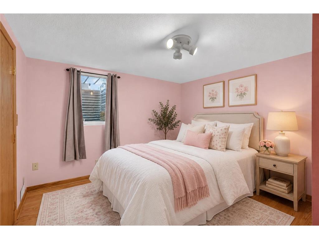 3083 Wilder Street N Roseville MN 55113 7104191 image11