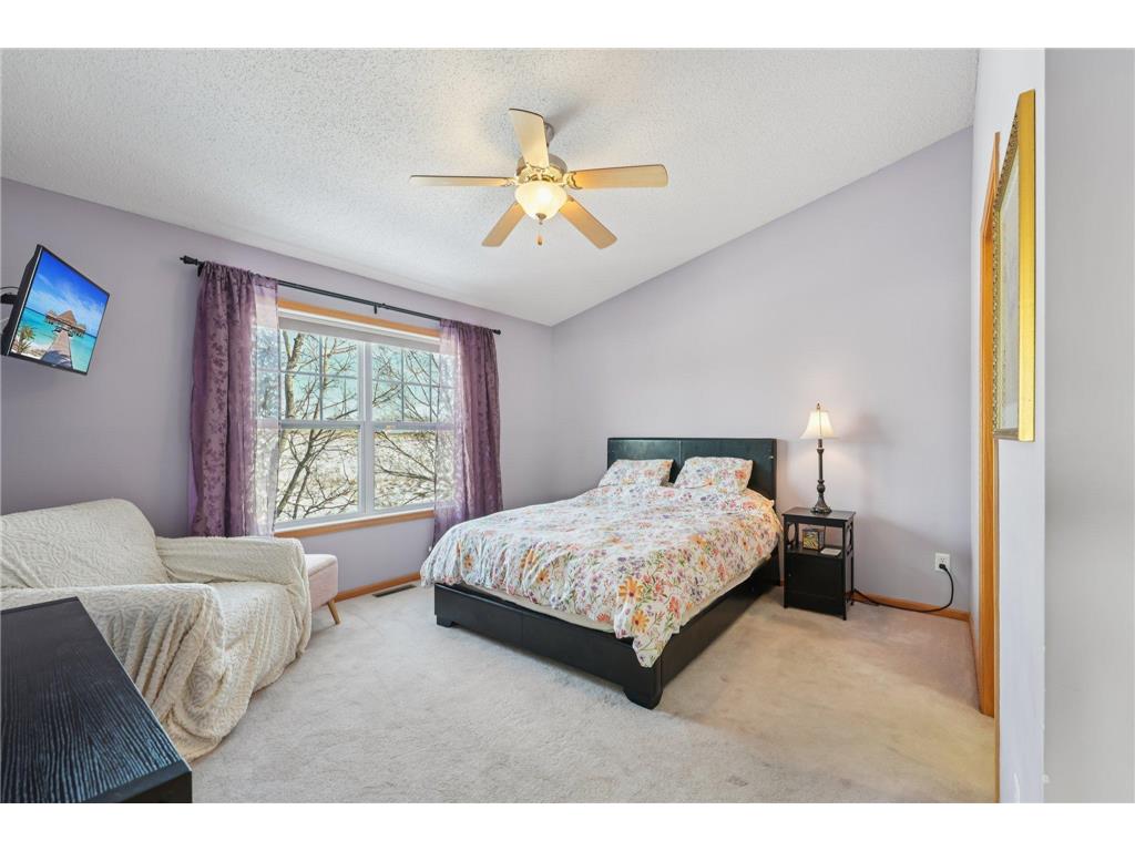 3084 Chisholm Court N Maplewood MN 55109 7012966 image16