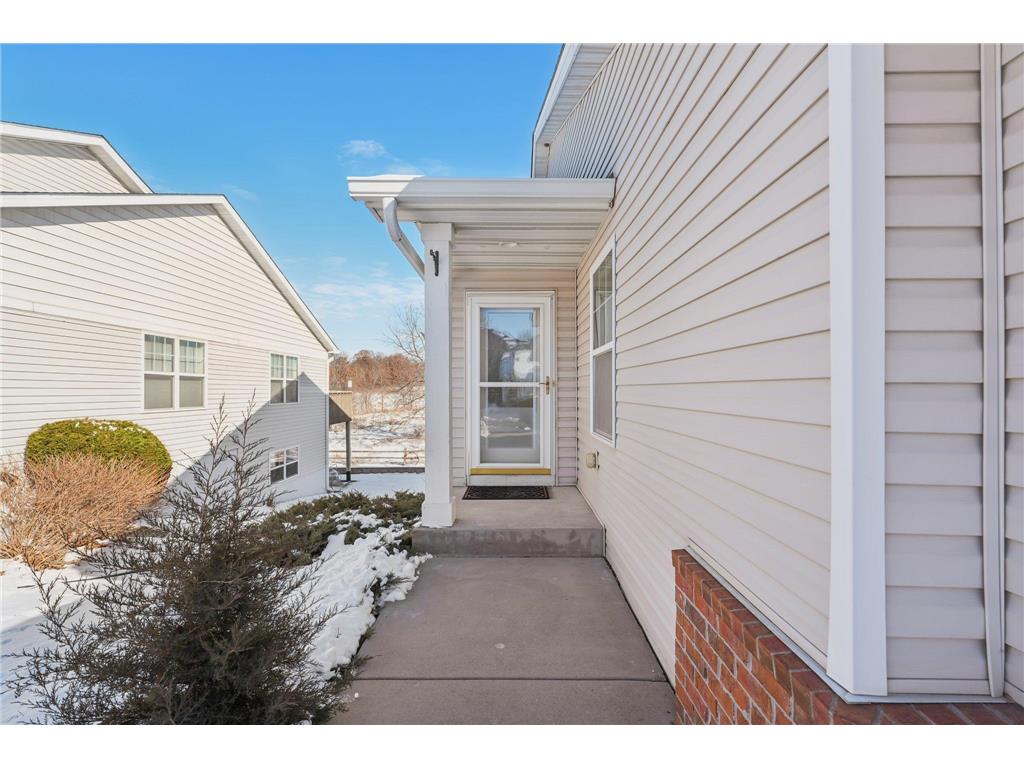 3084 Chisholm Court N Maplewood MN 55109 7012966 image2