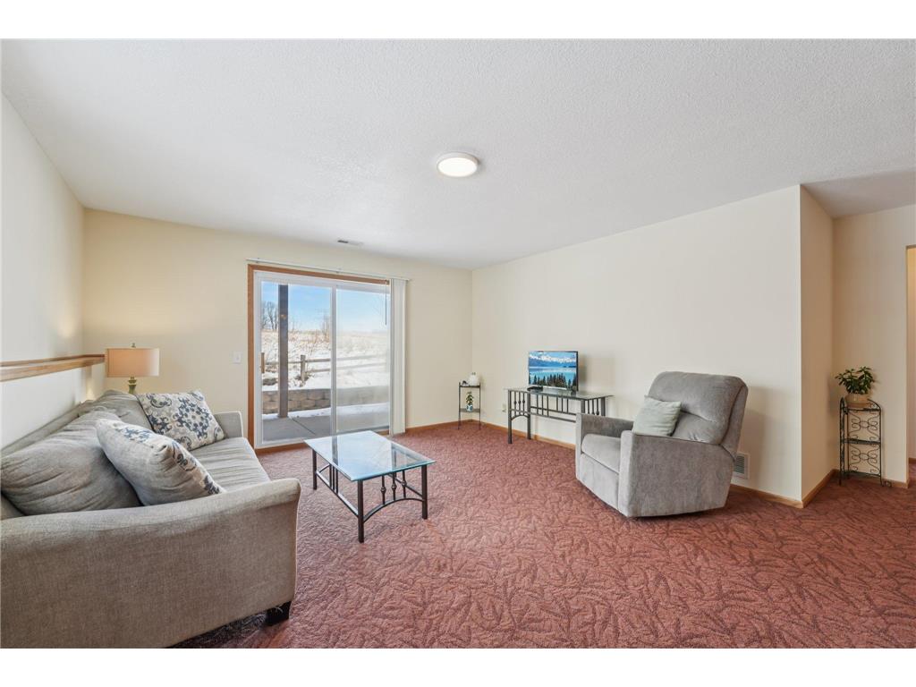 3084 Chisholm Court N Maplewood MN 55109 7012966 image28