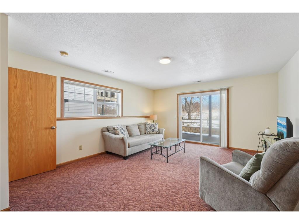 3084 Chisholm Court N Maplewood MN 55109 7012966 image29