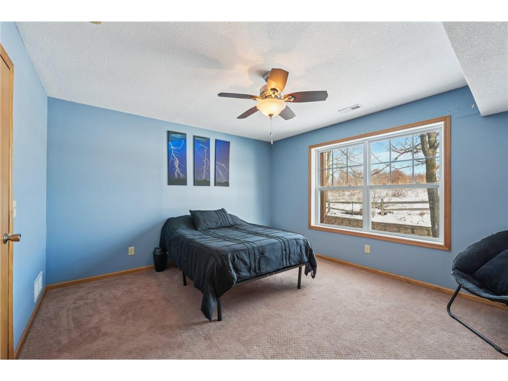 3084 Chisholm Court N Maplewood MN 55109 7012966 image35