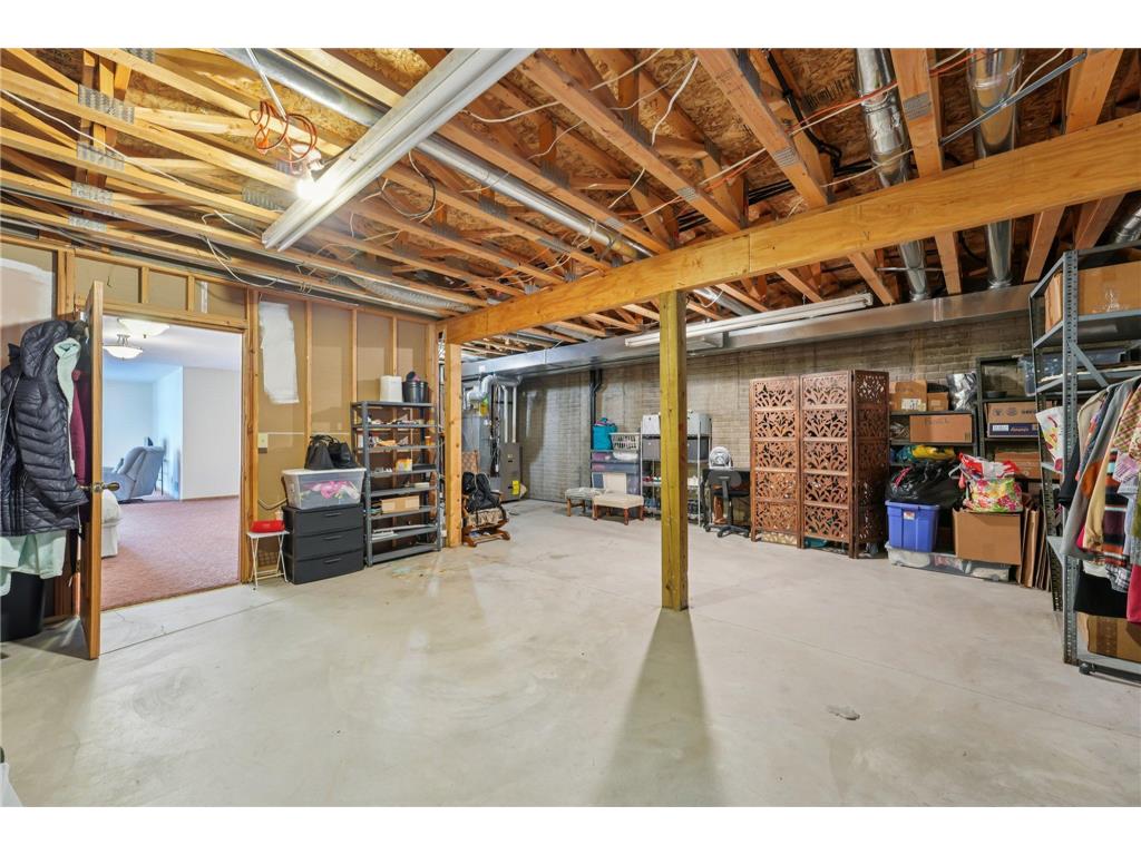 3084 Chisholm Court N Maplewood MN 55109 7012966 image41