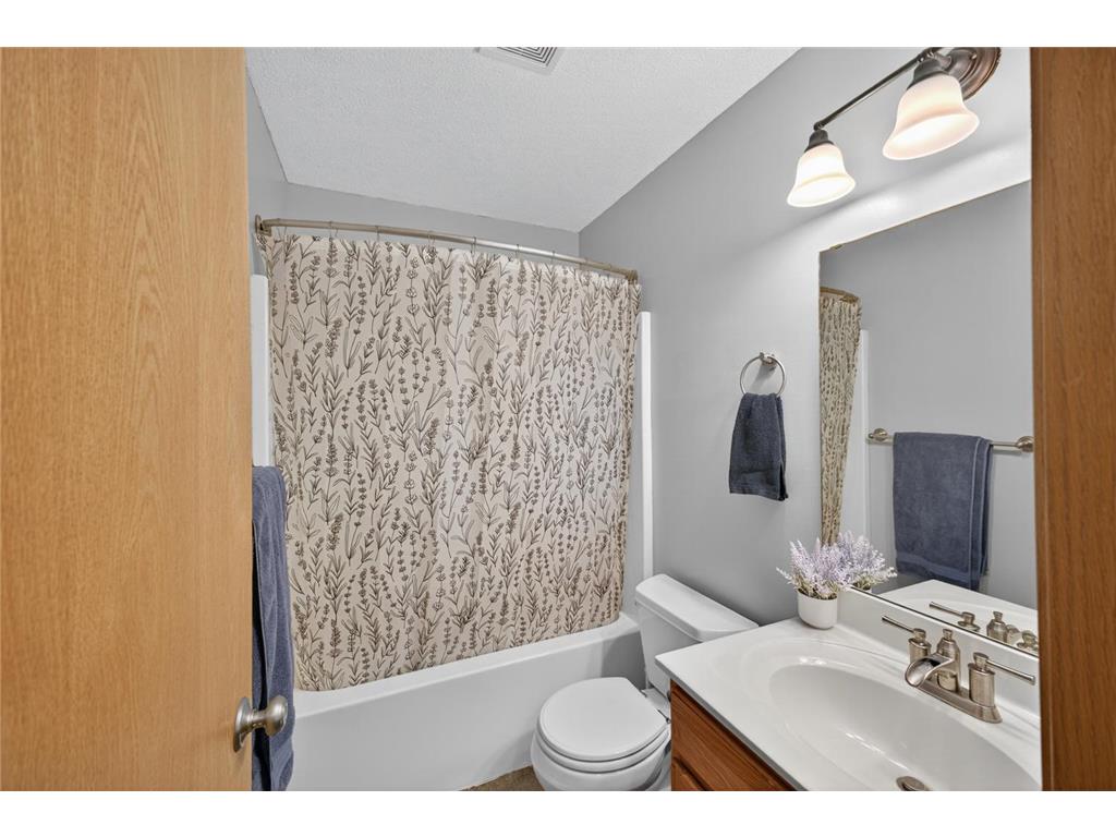 3084 River Falls Court NW Rochester MN 55901 7046547 image12